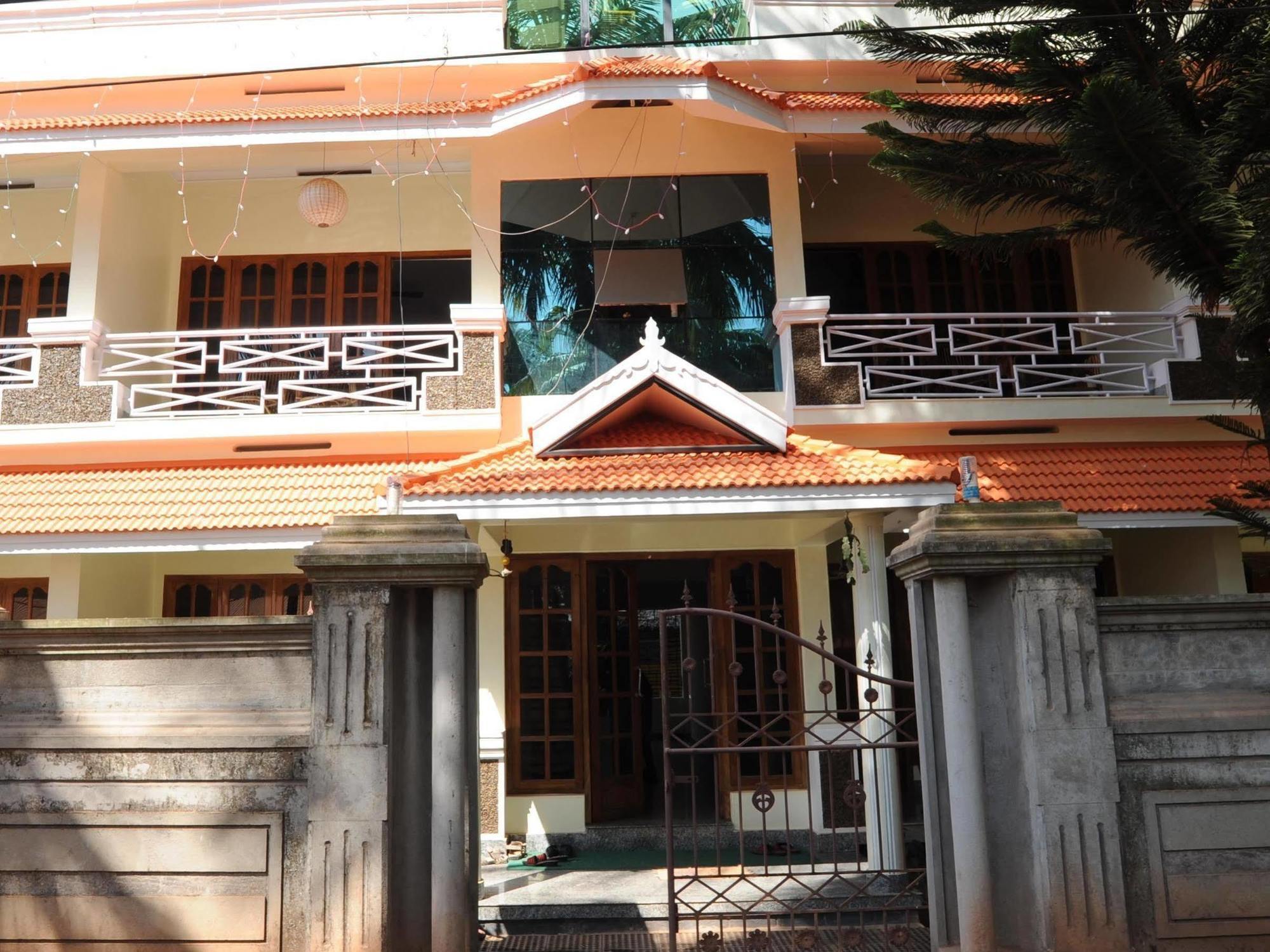 Oceanic Beach Residency Varkala Exterior photo